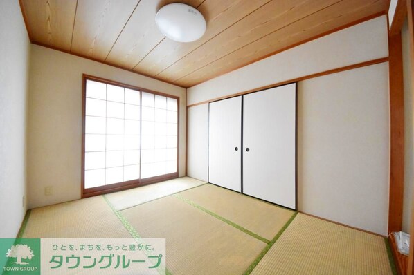 サンヒルズ上大岡Bの物件内観写真